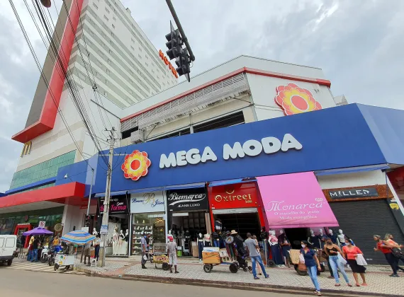 mega-moda-shopping-44-goiania-